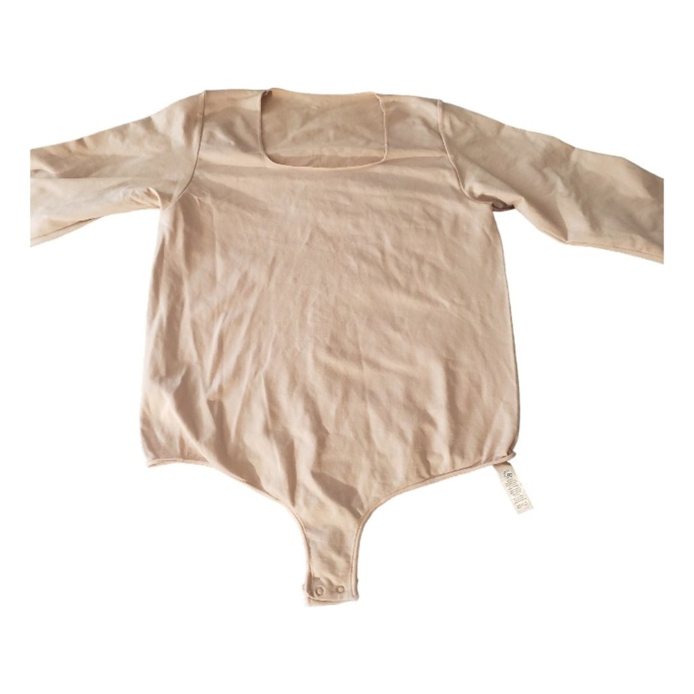 CT751 Skims NWOT Essential Scoop Neck Bodysuit Long Sleeve Thong Clay 2X/3X